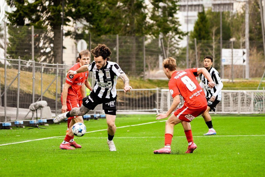 Nicolas Fleuriau Chateau Thriving in Finland During Loan